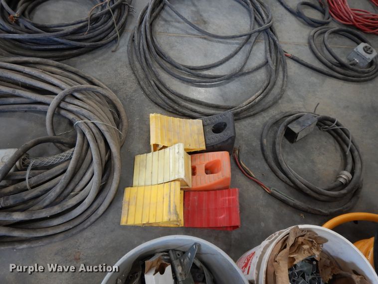 image for item DF6043 Electrical supplies