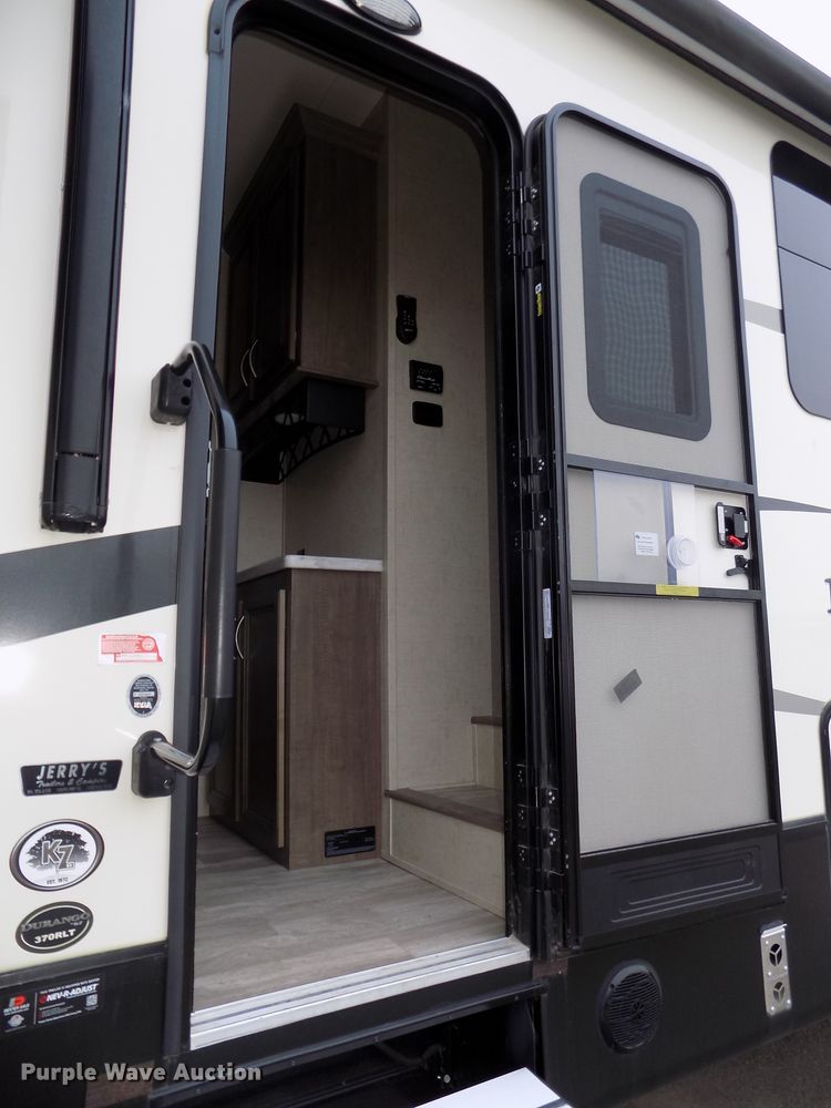image for item DG2559 2017 KZ Durango Gold 370RLT  camper