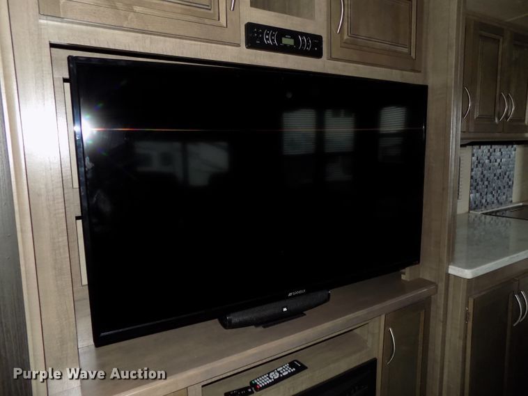 image for item DG2559 2017 KZ Durango Gold 370RLT  camper