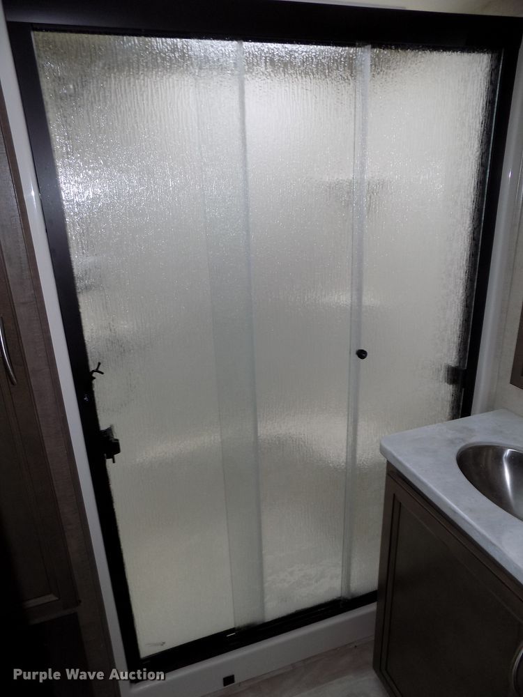 image for item DG2559 2017 KZ Durango Gold 370RLT  camper