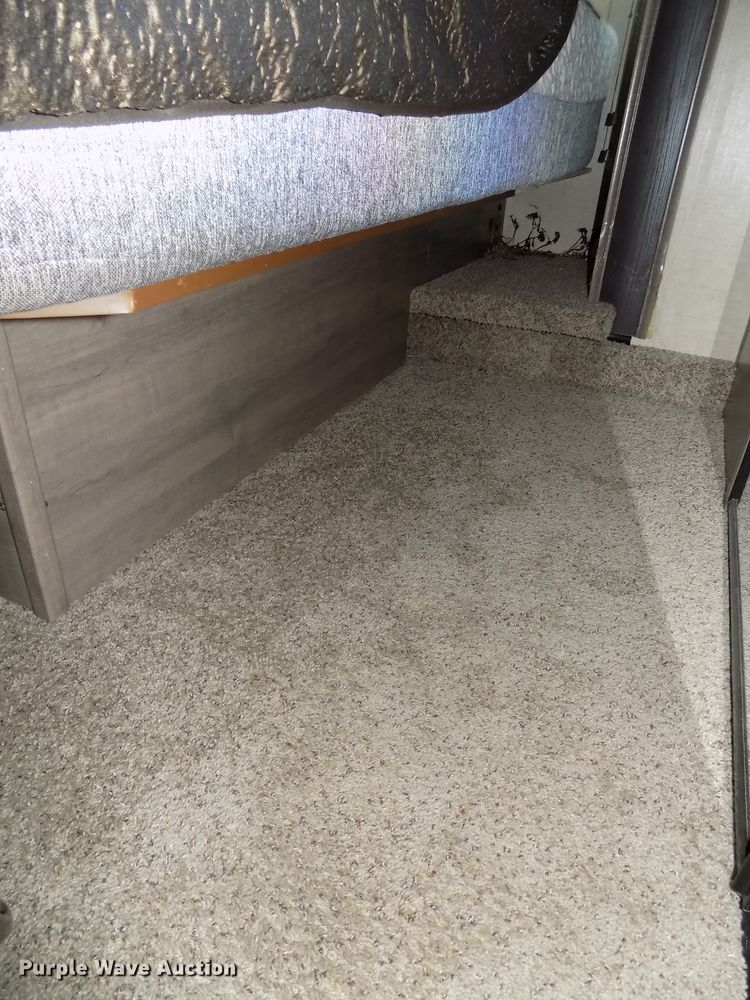 image for item DG2559 2017 KZ Durango Gold 370RLT  camper