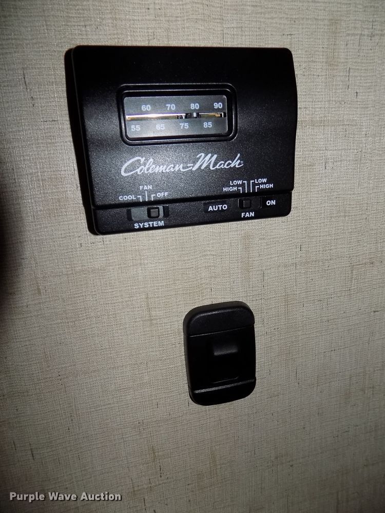 image for item DG2559 2017 KZ Durango Gold 370RLT  camper