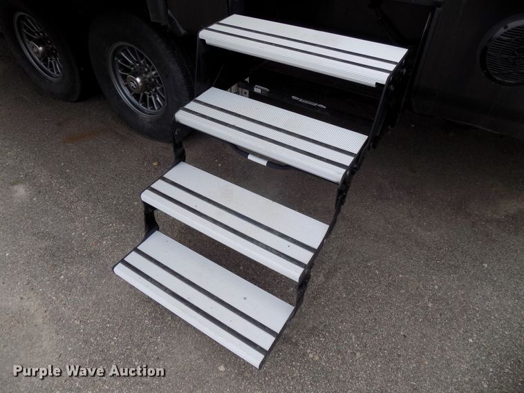 image for item DG2559 2017 KZ Durango Gold 370RLT  camper