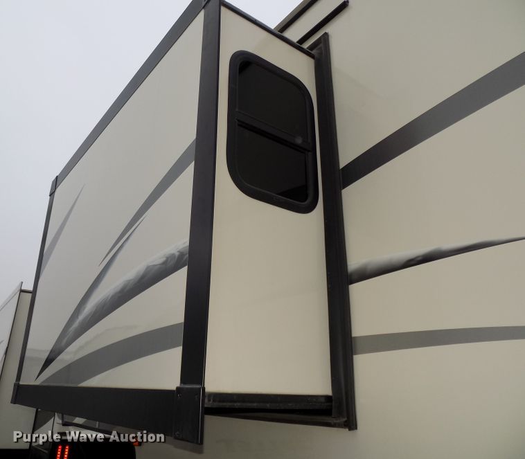 image for item DG2559 2017 KZ Durango Gold 370RLT  camper