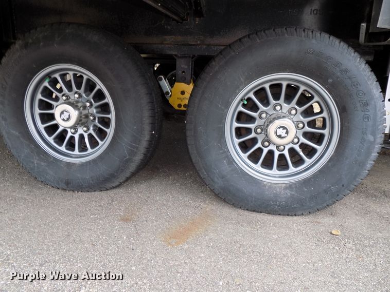 image for item DG2559 2017 KZ Durango Gold 370RLT  camper