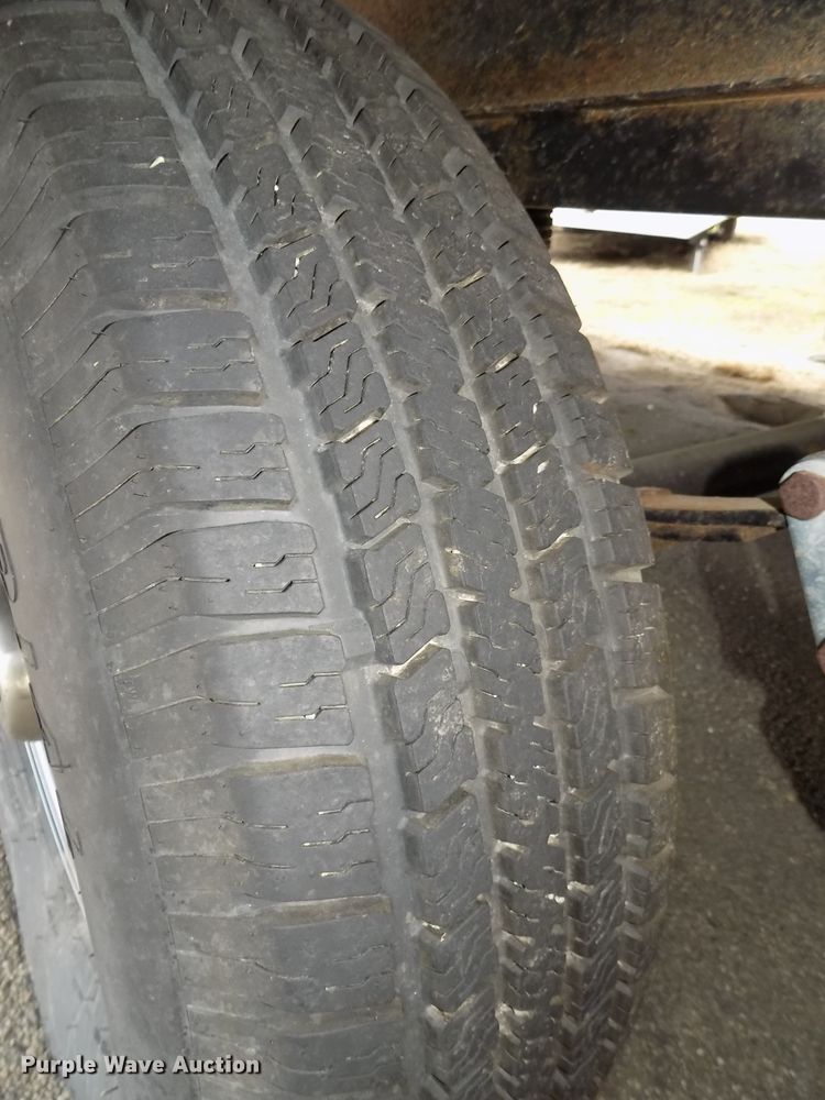 image for item DG2559 2017 KZ Durango Gold 370RLT  camper