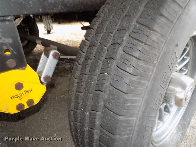 image for item DG2559 2017 KZ Durango Gold 370RLT  camper