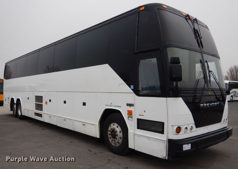 image for item DG5942 1998 Prevost H3-45 coach bus