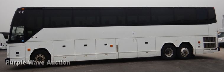 image for item DG5942 1998 Prevost H3-45 coach bus