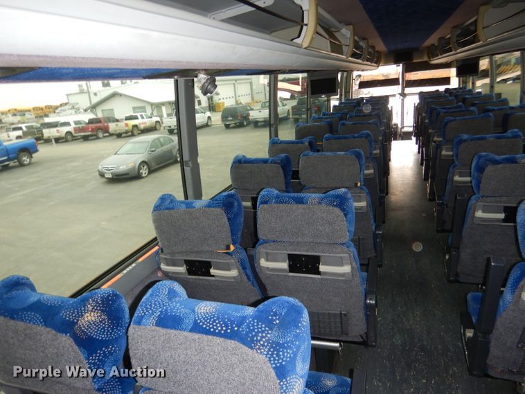 image for item DG5942 1998 Prevost H3-45 coach bus