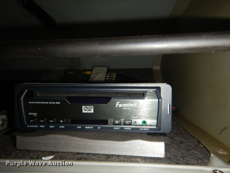 image for item DG5942 1998 Prevost H3-45 coach bus