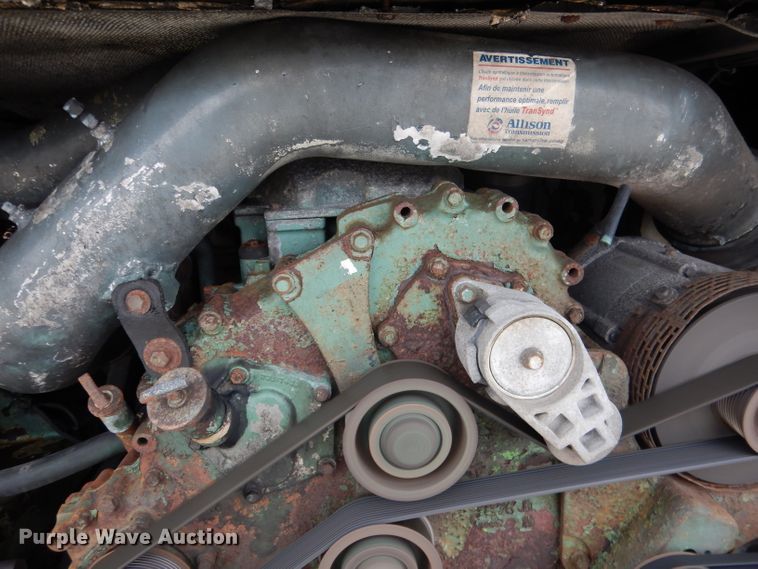 image for item DG5942 1998 Prevost H3-45 coach bus