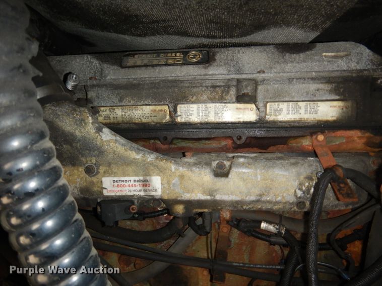 image for item DG5942 1998 Prevost H3-45 coach bus