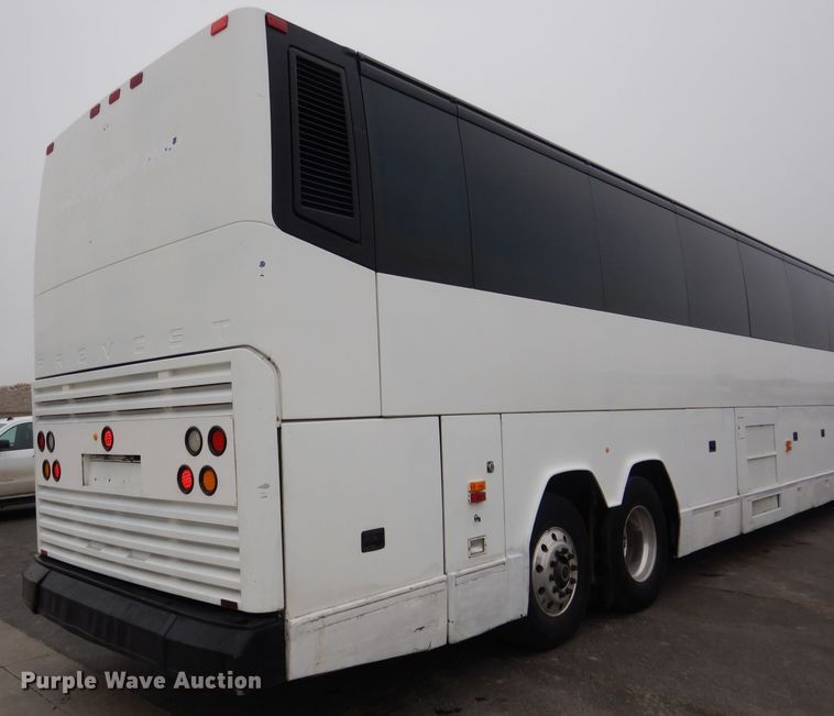 image for item DG5942 1998 Prevost H3-45 coach bus