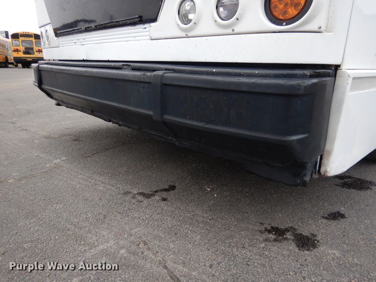 image for item DG5942 1998 Prevost H3-45 coach bus