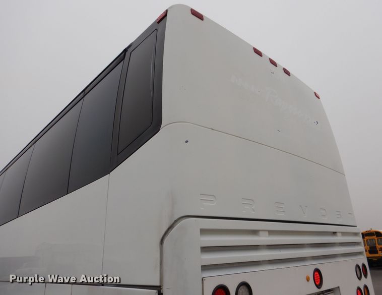 image for item DG5942 1998 Prevost H3-45 coach bus