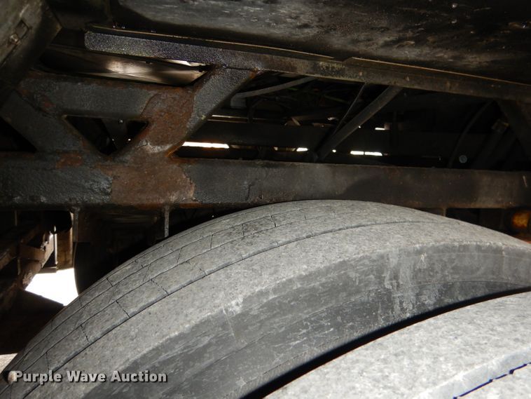 image for item DG5942 1998 Prevost H3-45 coach bus