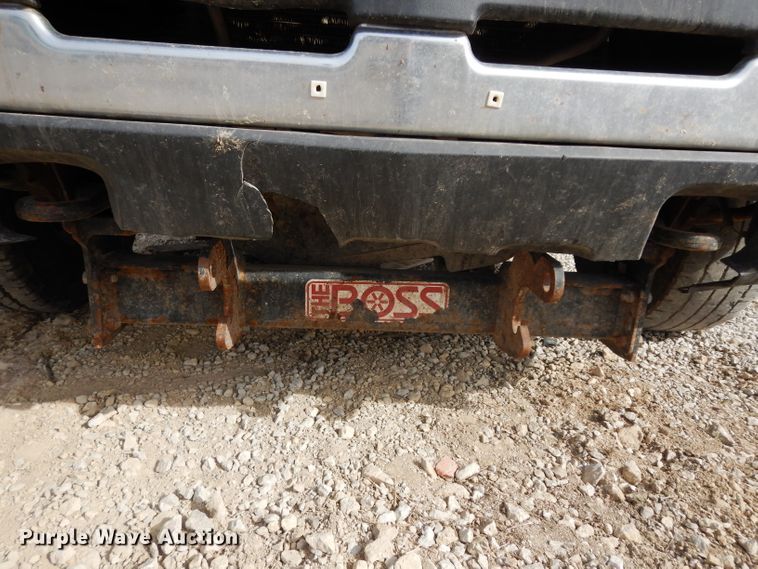 image for item DG6290 2006 Chevrolet Silverado 2500HD LT Crew Cab flatbed pickup truck