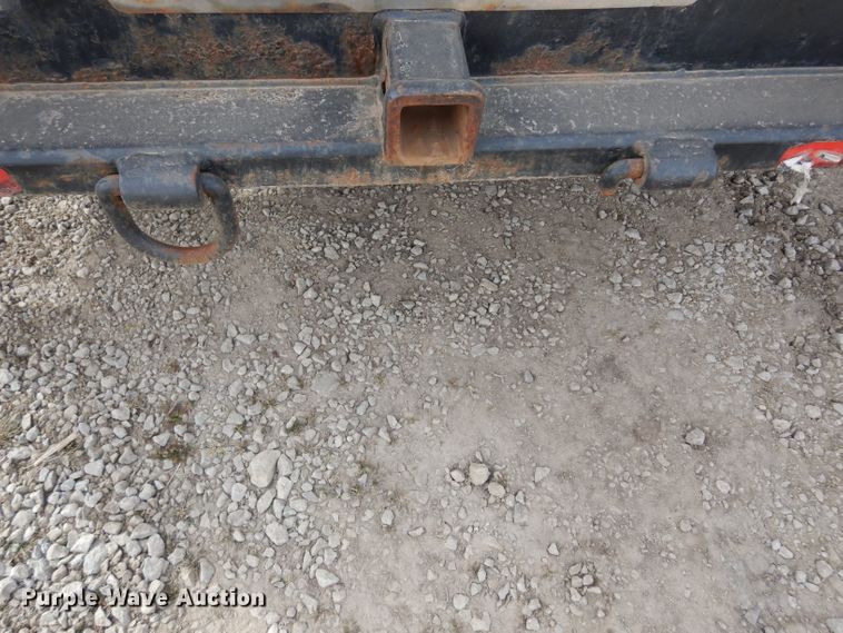 image for item DG6290 2006 Chevrolet Silverado 2500HD LT Crew Cab flatbed pickup truck