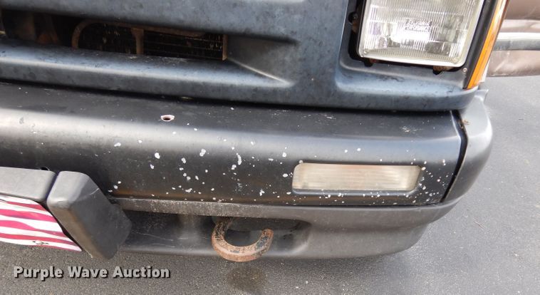 image for item DG6327 1996 Chevrolet Blazer LS  SUV