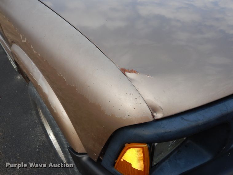 image for item DG6327 1996 Chevrolet Blazer LS  SUV