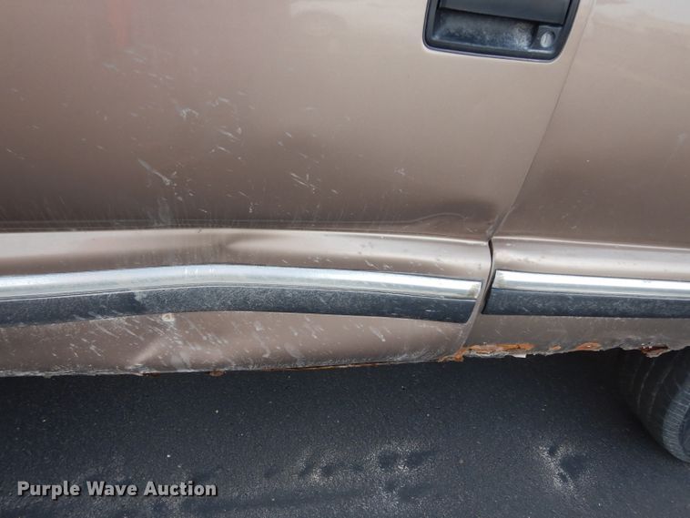 image for item DG6327 1996 Chevrolet Blazer LS  SUV