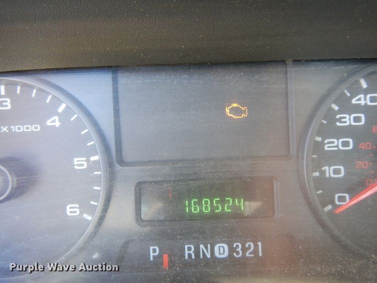 image for item DG6752 2006 Ford F350 Super Duty  SuperCab flatbed pickup truck