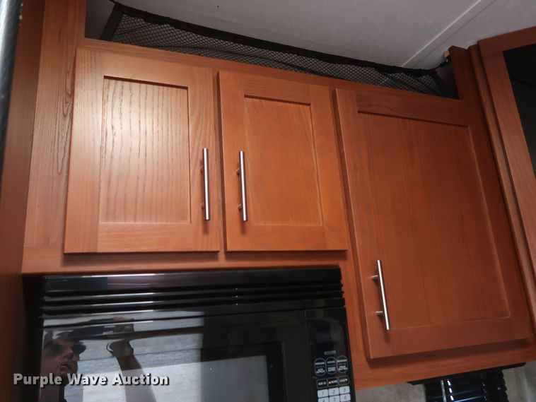 image for item DG7138 2010 Keystone FZ32210 Fuzion Touring Edition II camper