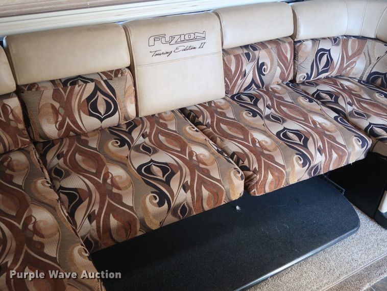 image for item DG7138 2010 Keystone FZ32210 Fuzion Touring Edition II camper