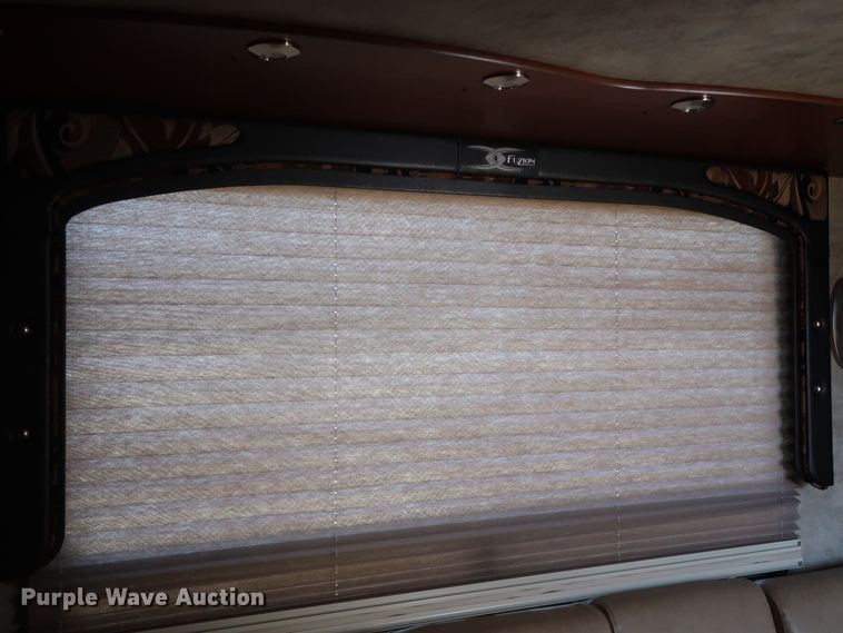 image for item DG7138 2010 Keystone FZ32210 Fuzion Touring Edition II camper