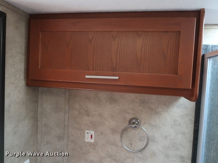 image for item DG7138 2010 Keystone FZ32210 Fuzion Touring Edition II camper