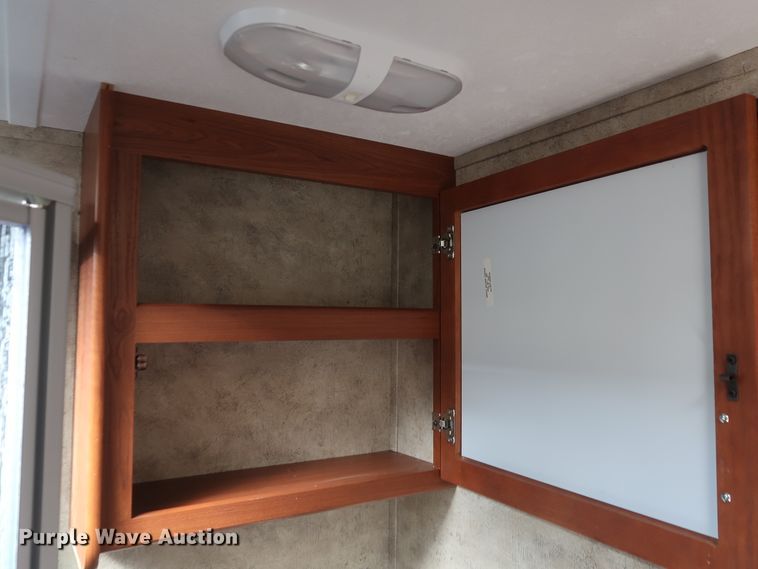 image for item DG7138 2010 Keystone FZ32210 Fuzion Touring Edition II camper