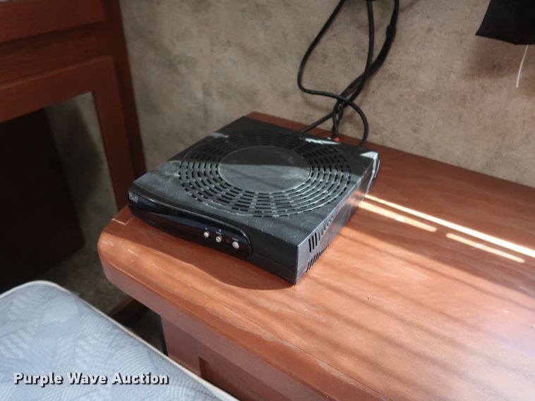 image for item DG7138 2010 Keystone FZ32210 Fuzion Touring Edition II camper