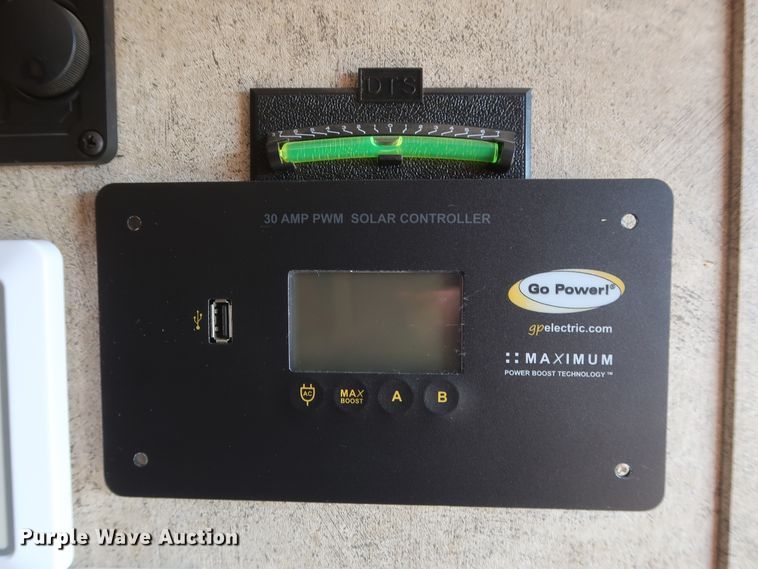 image for item DG7138 2010 Keystone FZ32210 Fuzion Touring Edition II camper