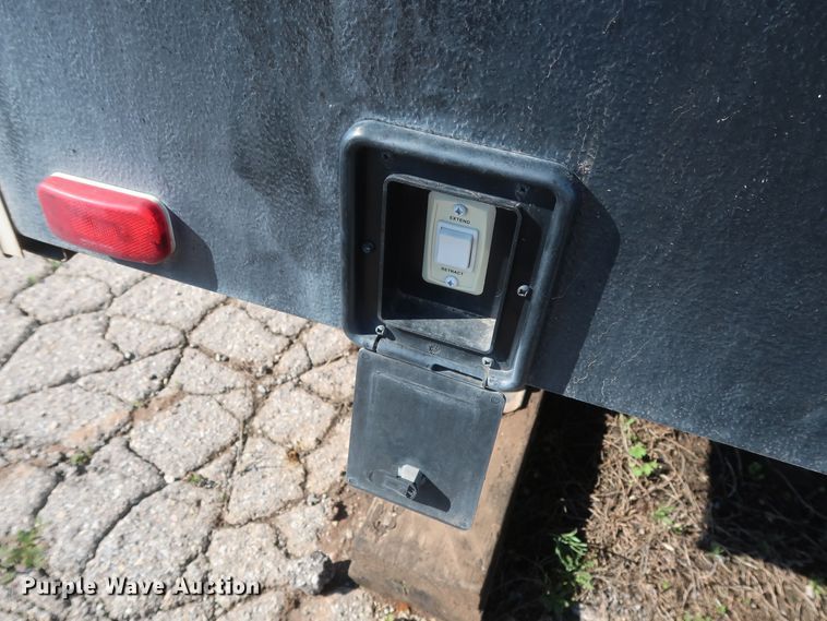 image for item DG7138 2010 Keystone FZ32210 Fuzion Touring Edition II camper