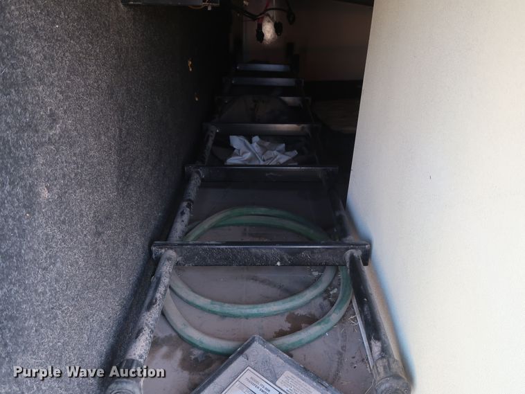 image for item DG7138 2010 Keystone FZ32210 Fuzion Touring Edition II camper