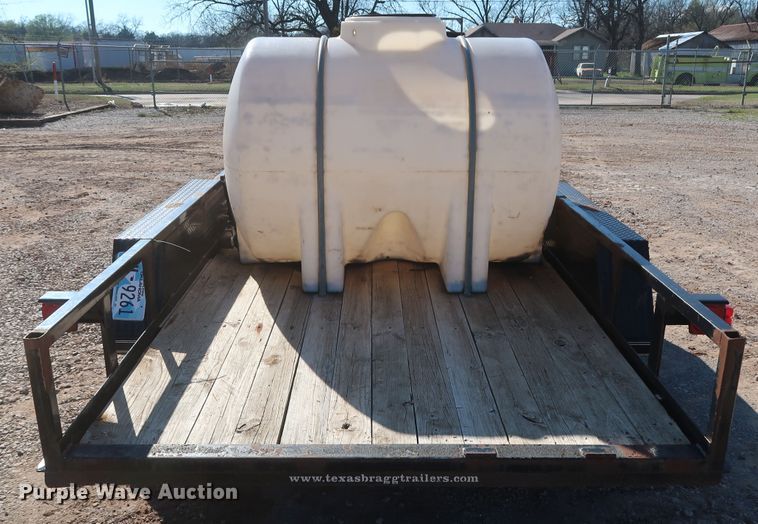 image for item DG7149 2010 Texas Bragg utility trailer with pressure washer
