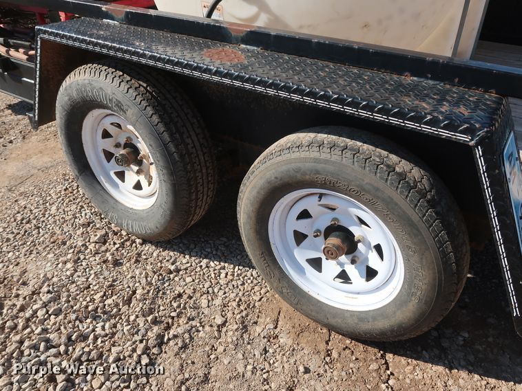 image for item DG7149 2010 Texas Bragg utility trailer with pressure washer