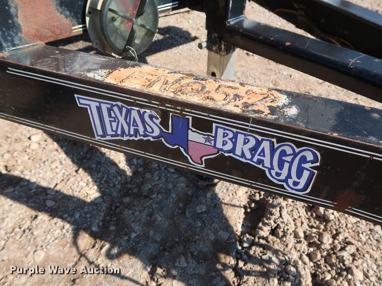 image for item DG7149 2010 Texas Bragg utility trailer with pressure washer