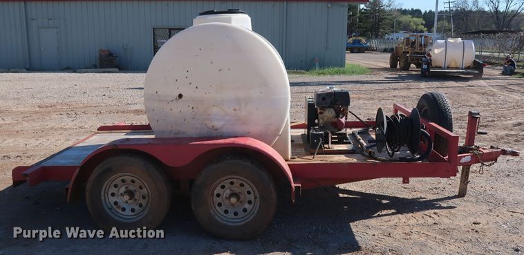 image for item DG7150 Texas Bragg utility trailer with pressure washer