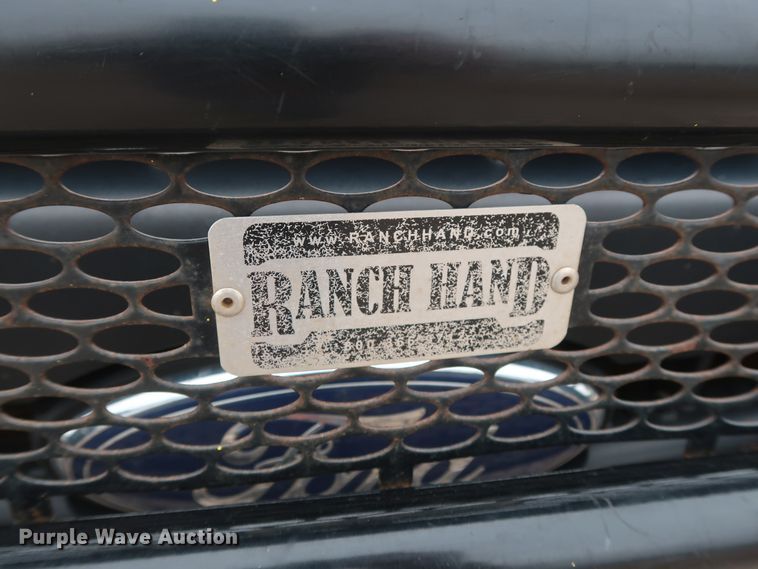 image for item DG7152 2014 Ford F350 Super Duty XLT  Crew Cab flatbed pickup truck