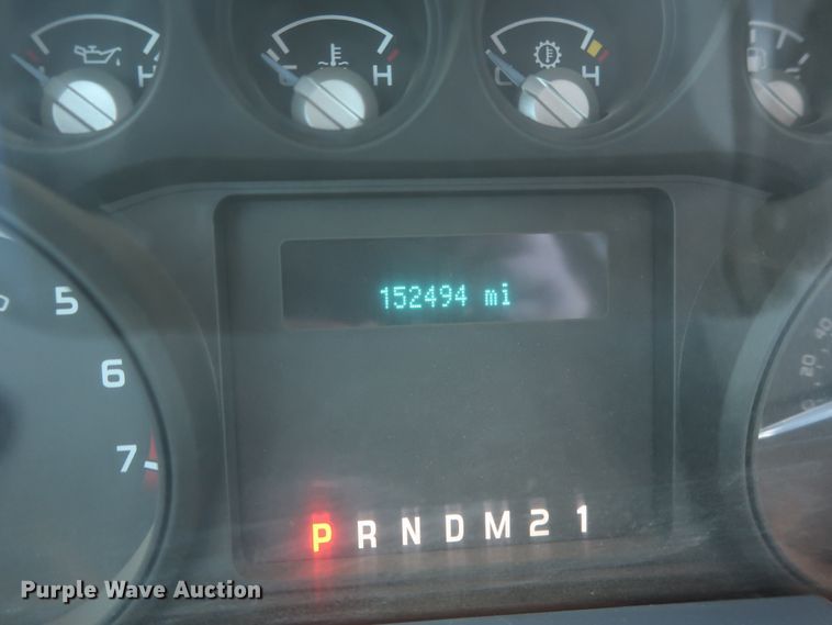 image for item DG7154 2015 Ford F250 Super Duty XLT  Crew Cab pickup truck