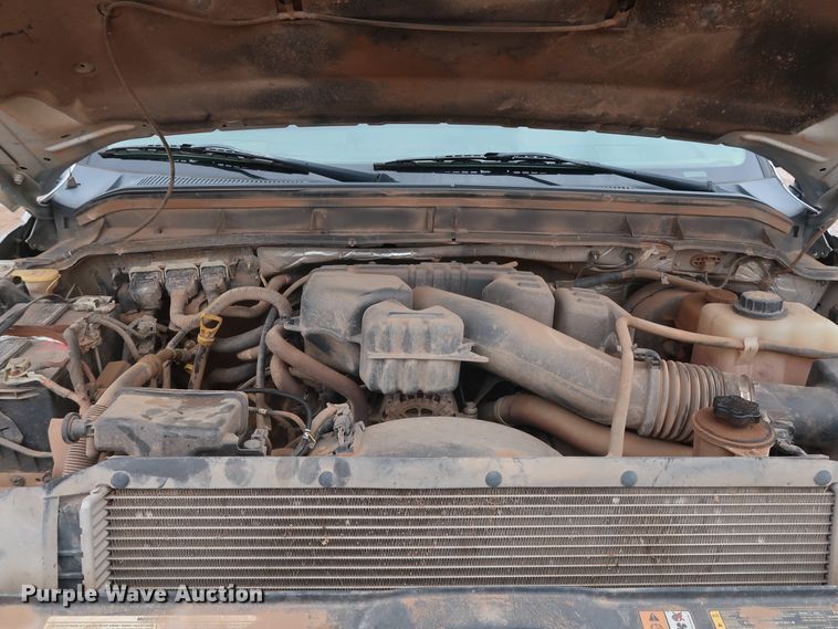 image for item DG7154 2015 Ford F250 Super Duty XLT  Crew Cab pickup truck