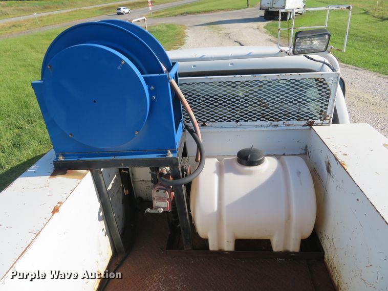 image for item DH1599 2002 Ford F350 Super Duty XL utility bed pickup truck