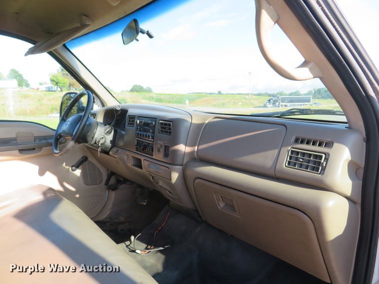 image for item DH1599 2002 Ford F350 Super Duty XL utility bed pickup truck