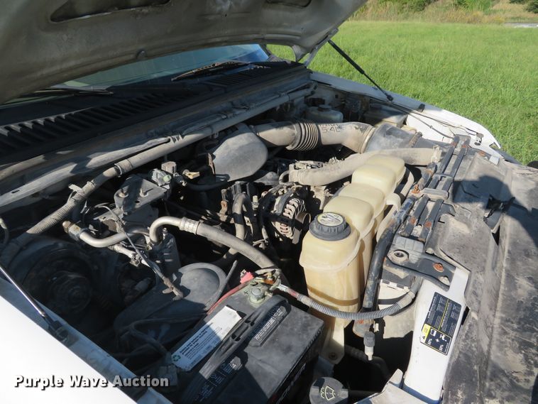 image for item DH1599 2002 Ford F350 Super Duty XL utility bed pickup truck