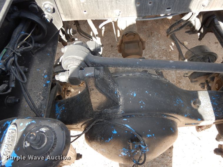 image for item DH2262 1999 Peterbilt 385 semi truck