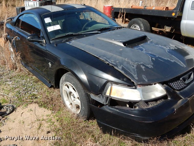 image for item DH2338 2000 Ford Mustang