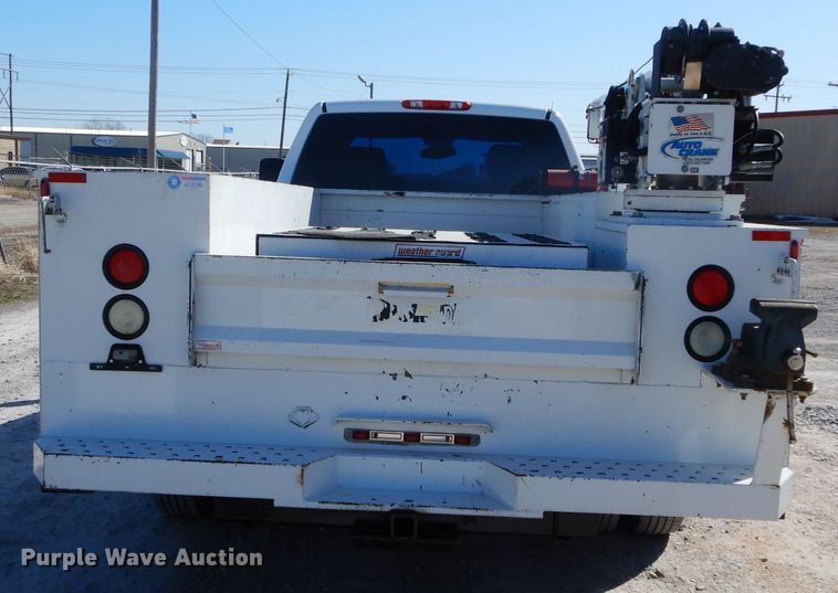 image for item DH3734 2007 Chevrolet Silverado 3500HD  Ext. Cab utility bed pickup truck