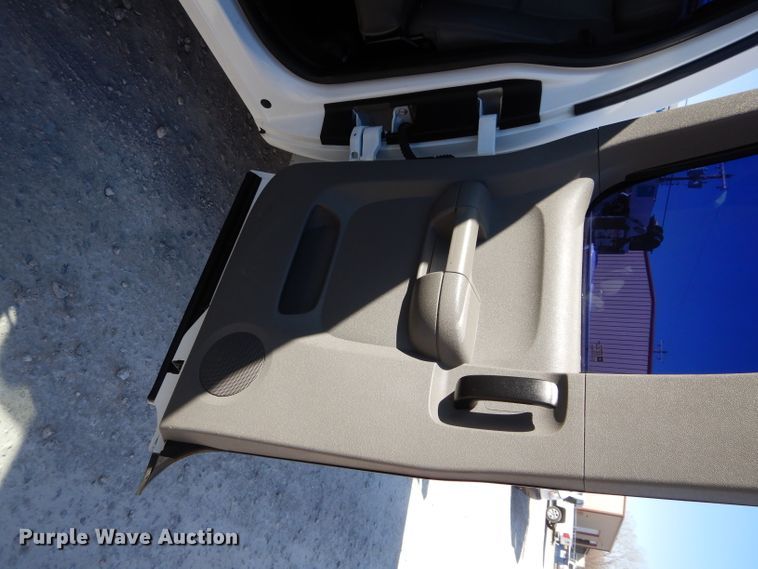 image for item DH3734 2007 Chevrolet Silverado 3500HD  Ext. Cab utility bed pickup truck